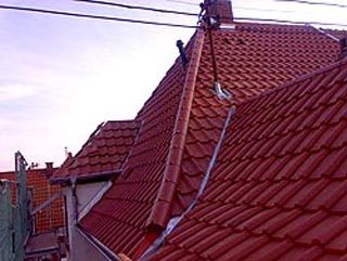 Blechkehle in der Dacheindeckung